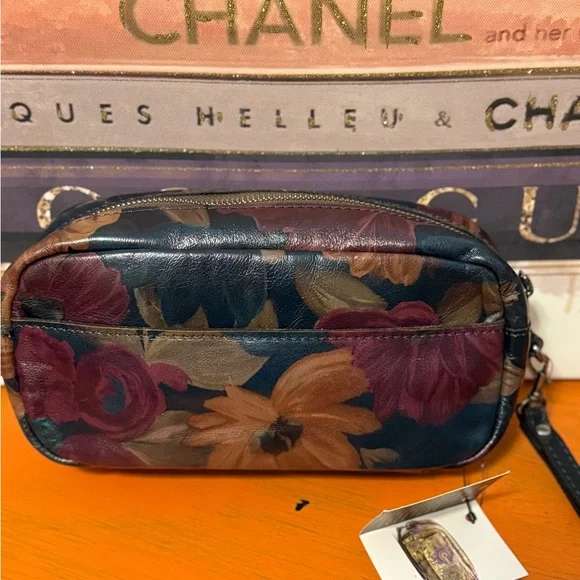 Patricia Nash Floral Leather Cosmetic Case in Burgundy, Navy & Tan - Picture 4 of 9